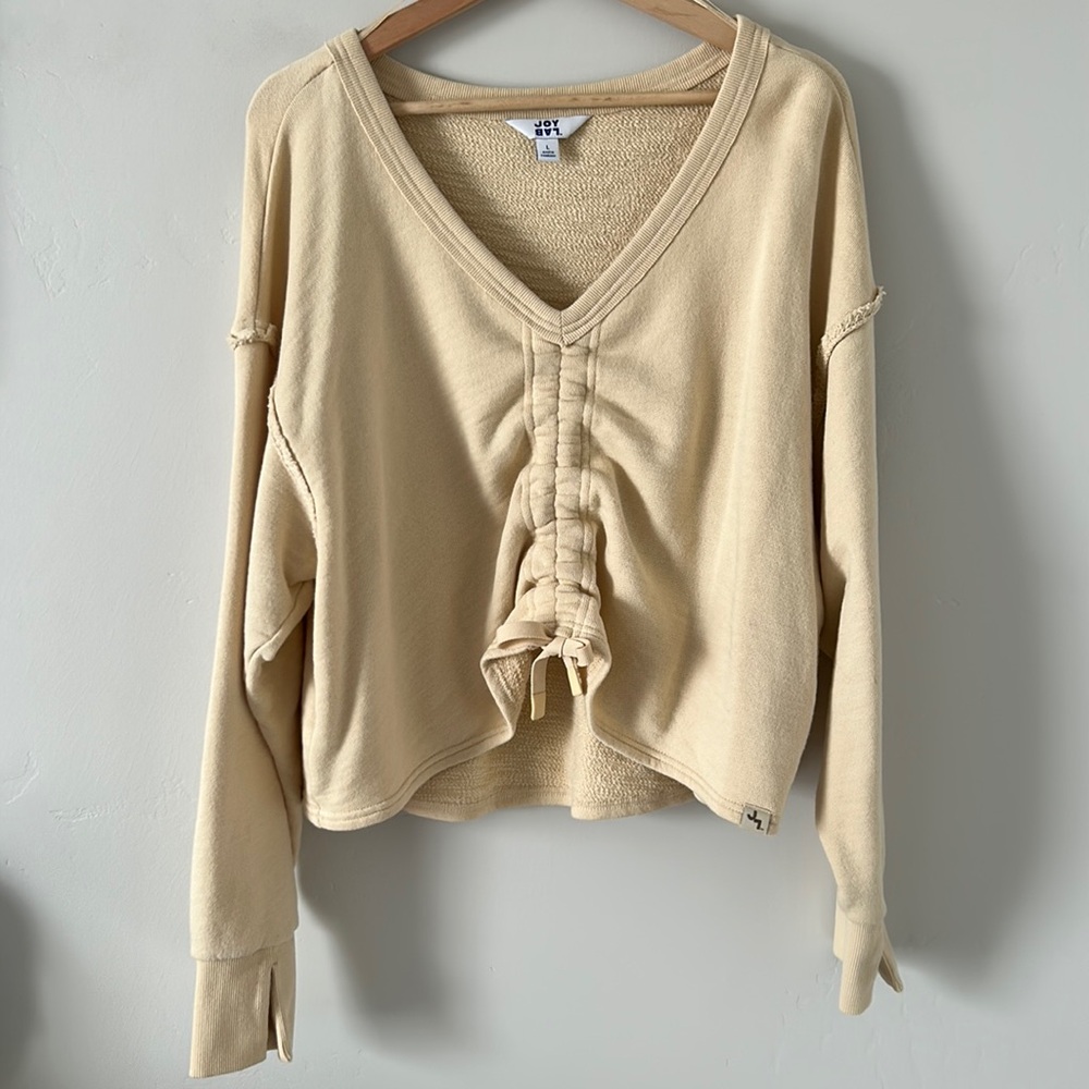 JoyLab cropped sweater in cream